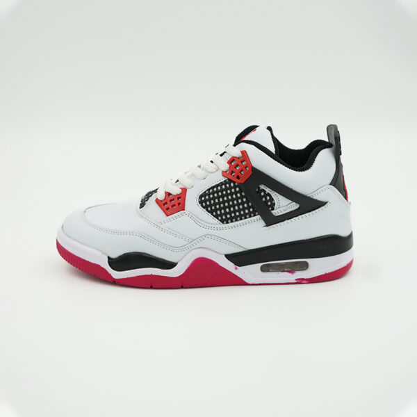 JORDAN 4 - Image 3