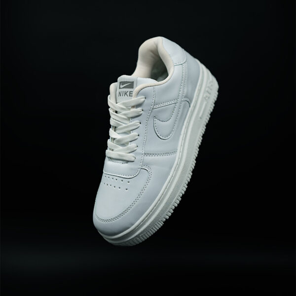 NIKE AIR - Image 3