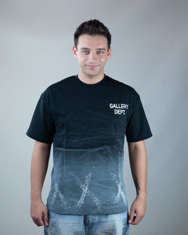 T-SHIRT GALLERY DEPT - Image 2